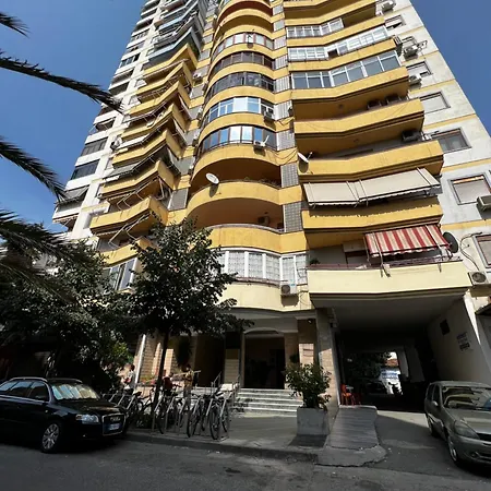 Appartement Square 11 *