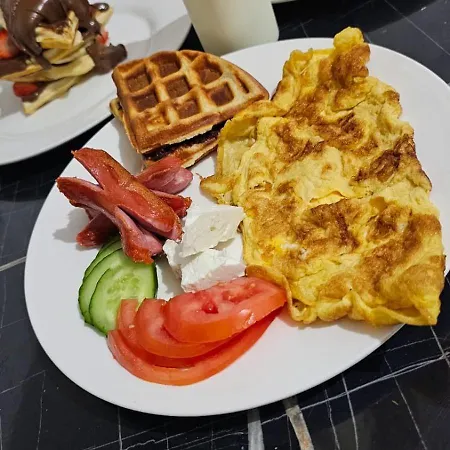 Square 11 Apartamento Tirana