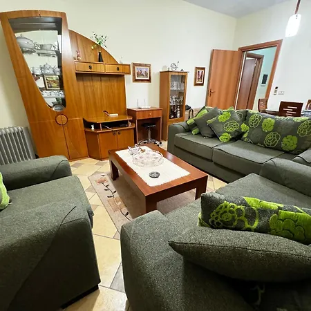 Apartamento Square 11