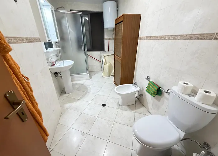 Square 11 Apartamento Tirana